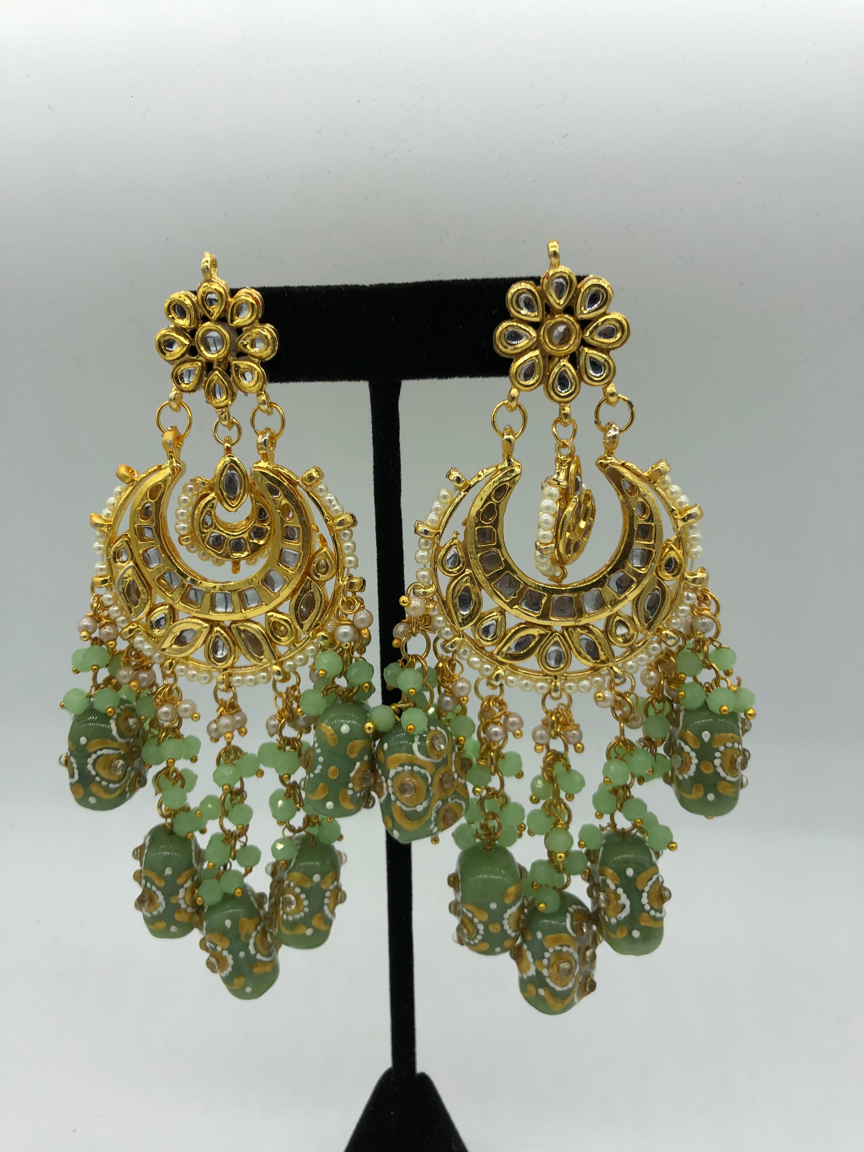 Buy 1350+ Diamond Earrings Online | BlueStone.com - India's #1 Online  Jewellery Brand